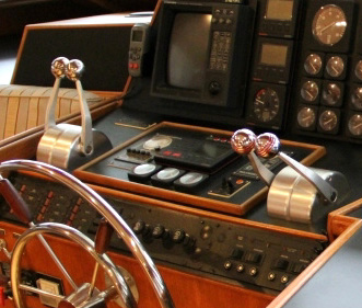 TollyCraft Yacht Interior